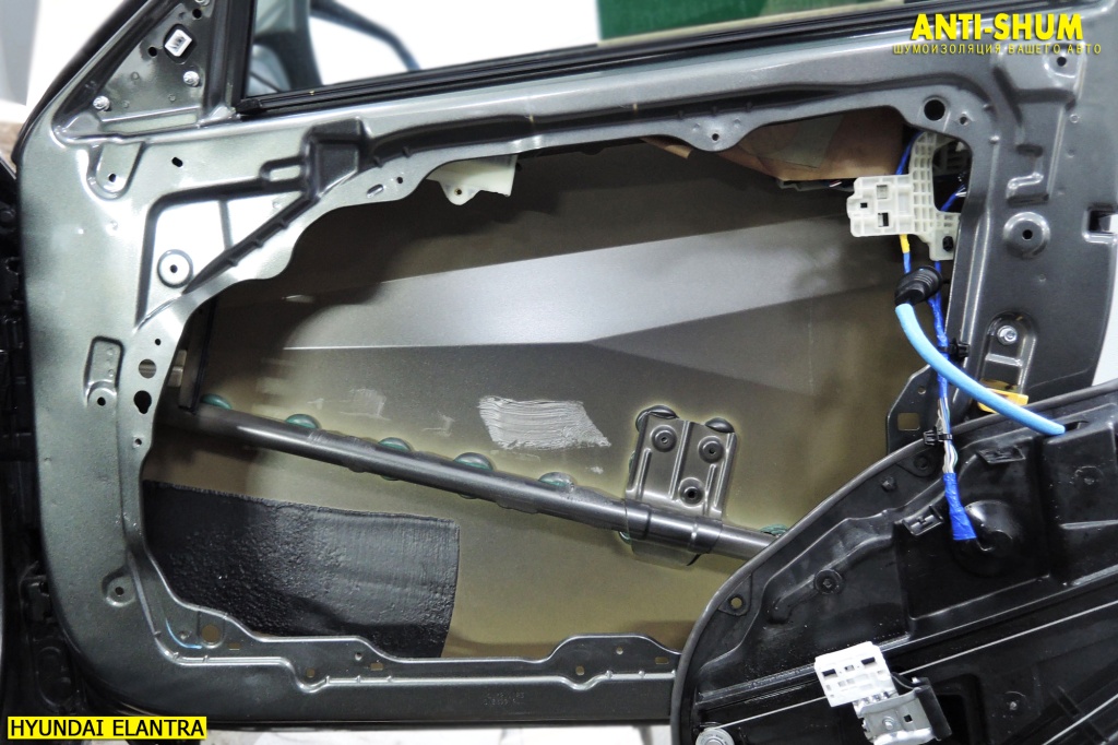 HyundaiElantra_008.JPG