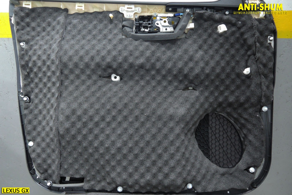 LexusGX_19.jpg