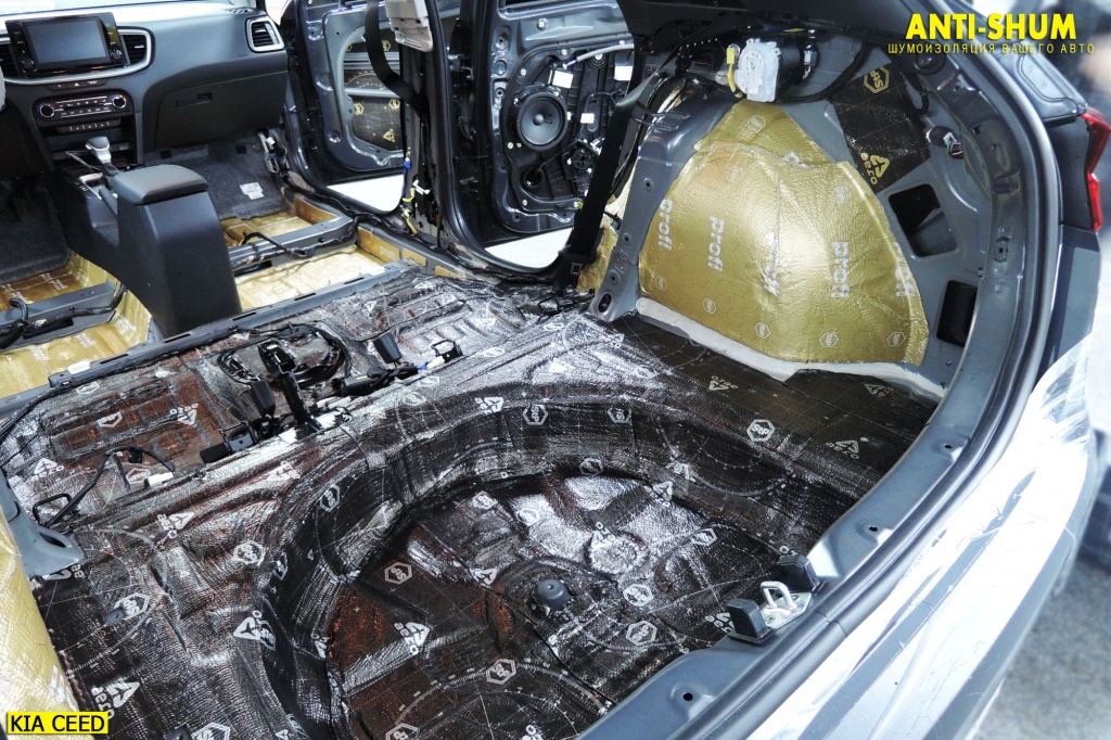 KiaCeed_012.jpg