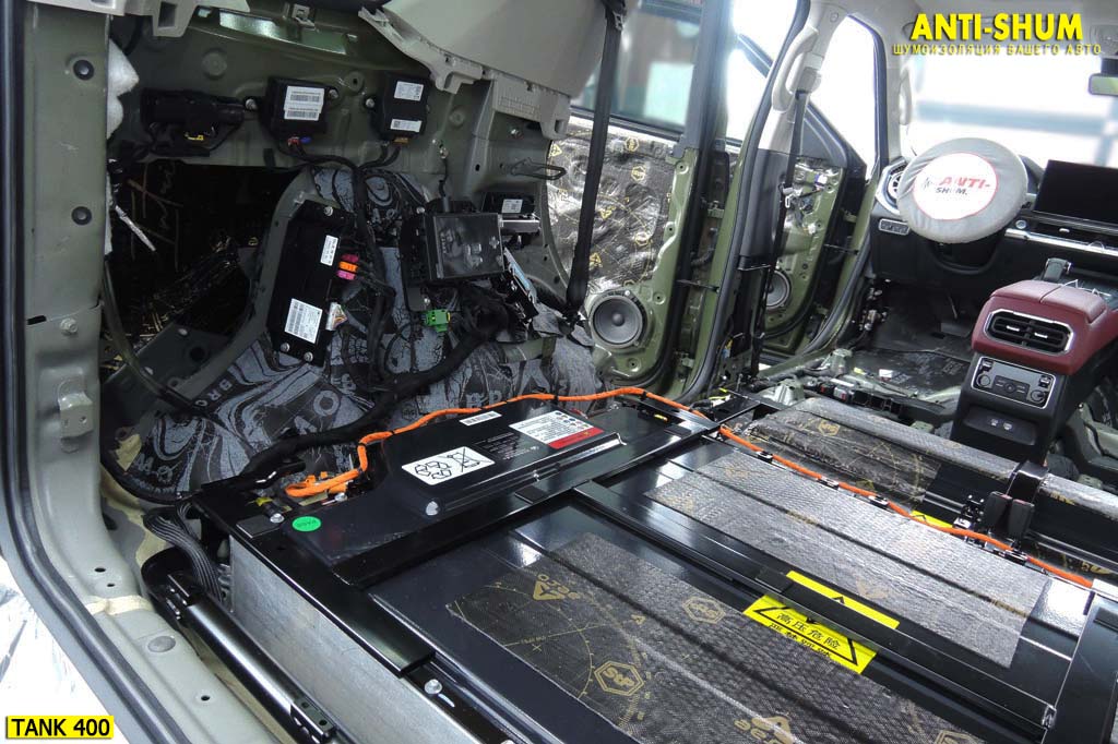Tank400_019.jpg